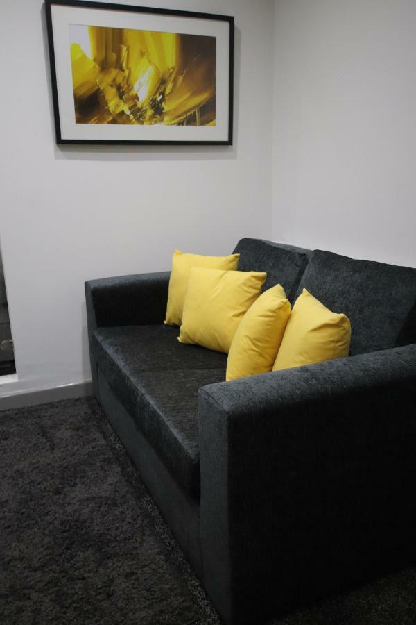 House, 215 Apartment